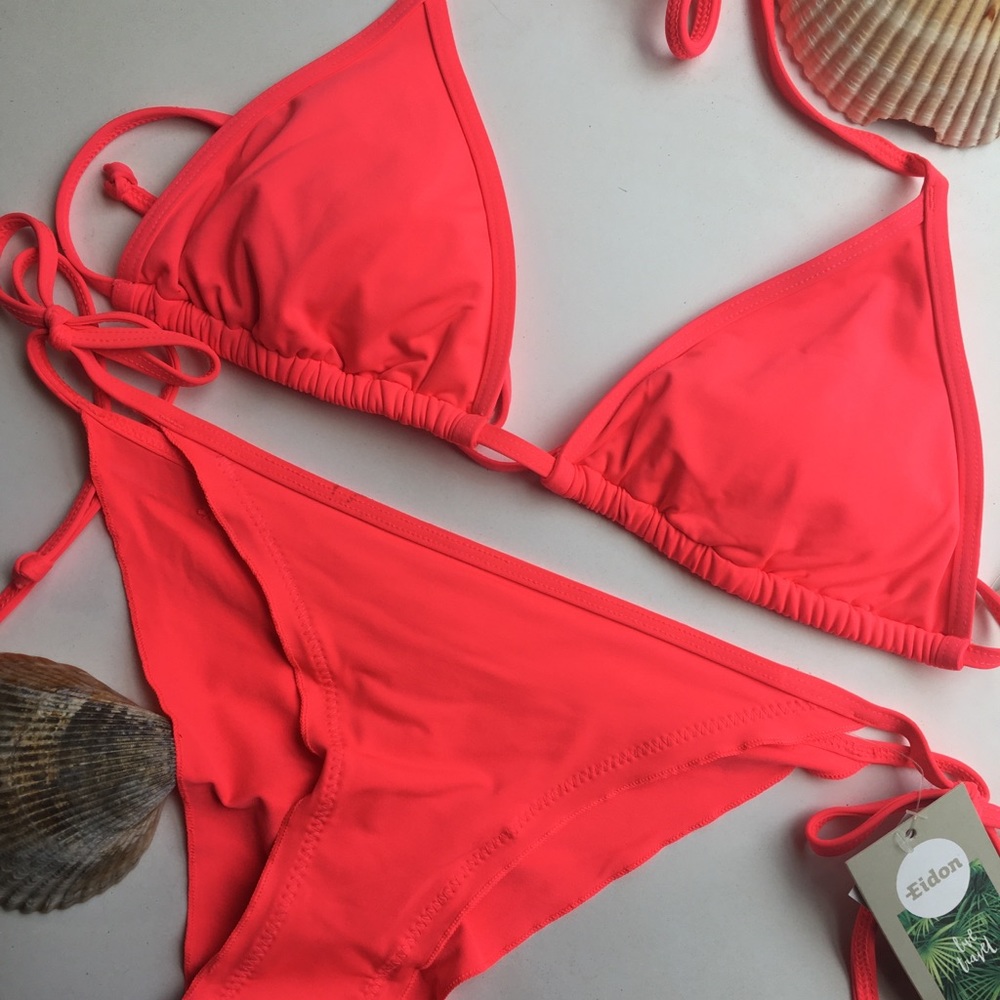 NWT Bikini Set Triangle Top w/ Cheeky Bottom